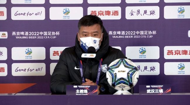 女人在床被男人狂躁30分钟